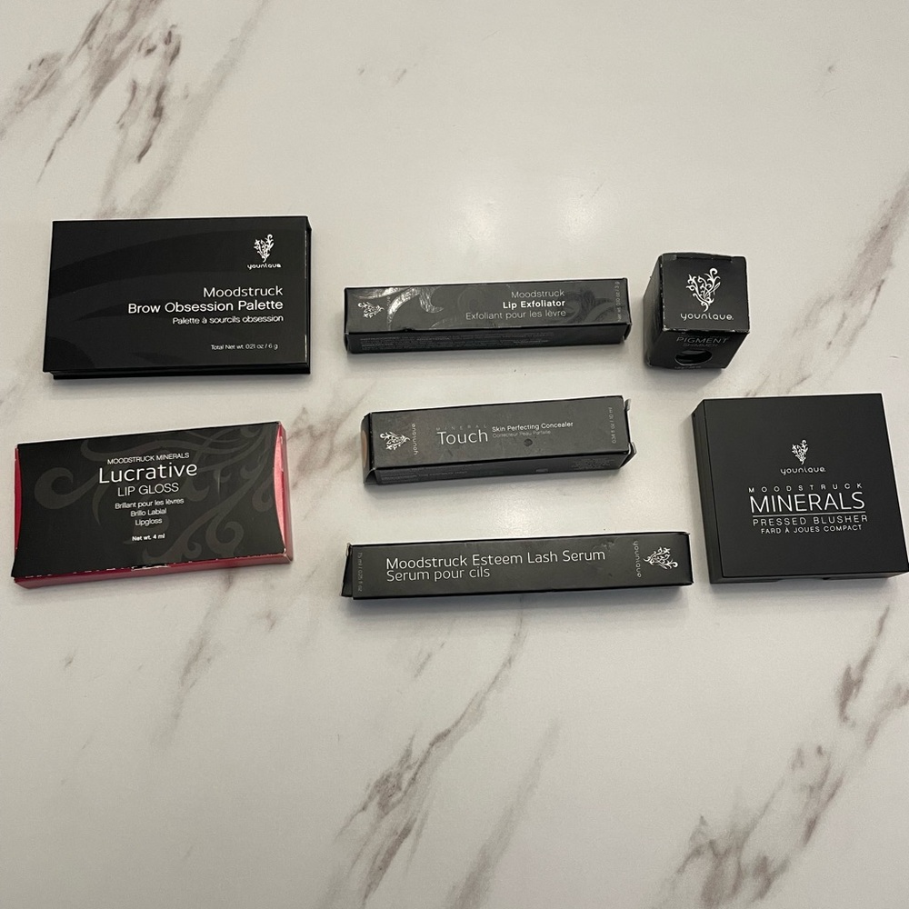 Younique bundle of Moodstruck Minerals Pressed Blusher - Scandalous etc.
